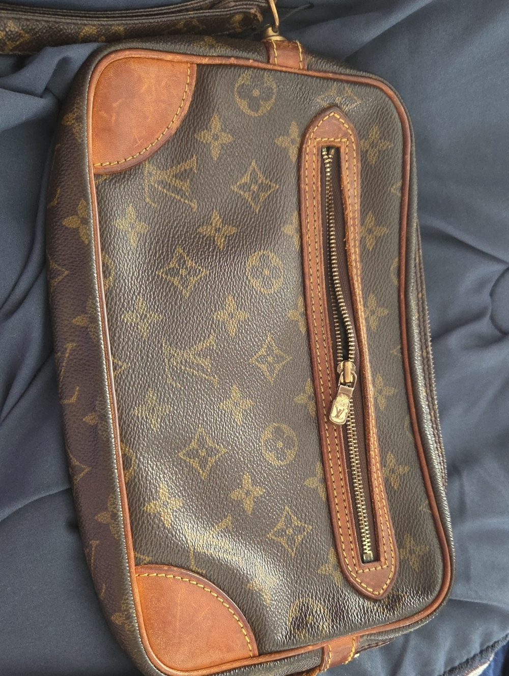 Louis Vuitton Brown Monogram Canvas Wristlet Bag with Tan Trim - Picture 1 of 7